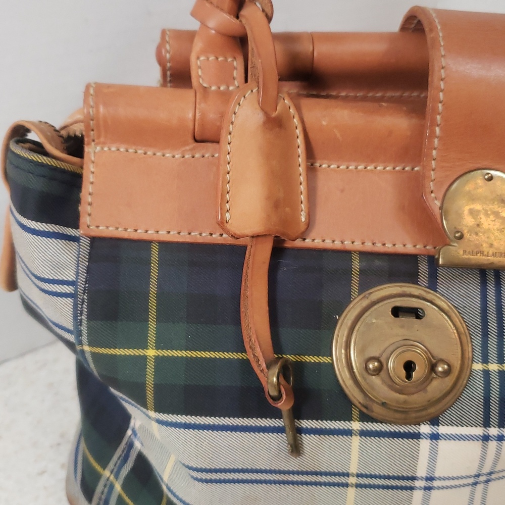Classic Plaid Tote Handbag with Tan Leather Trim - Picture 8 of 8